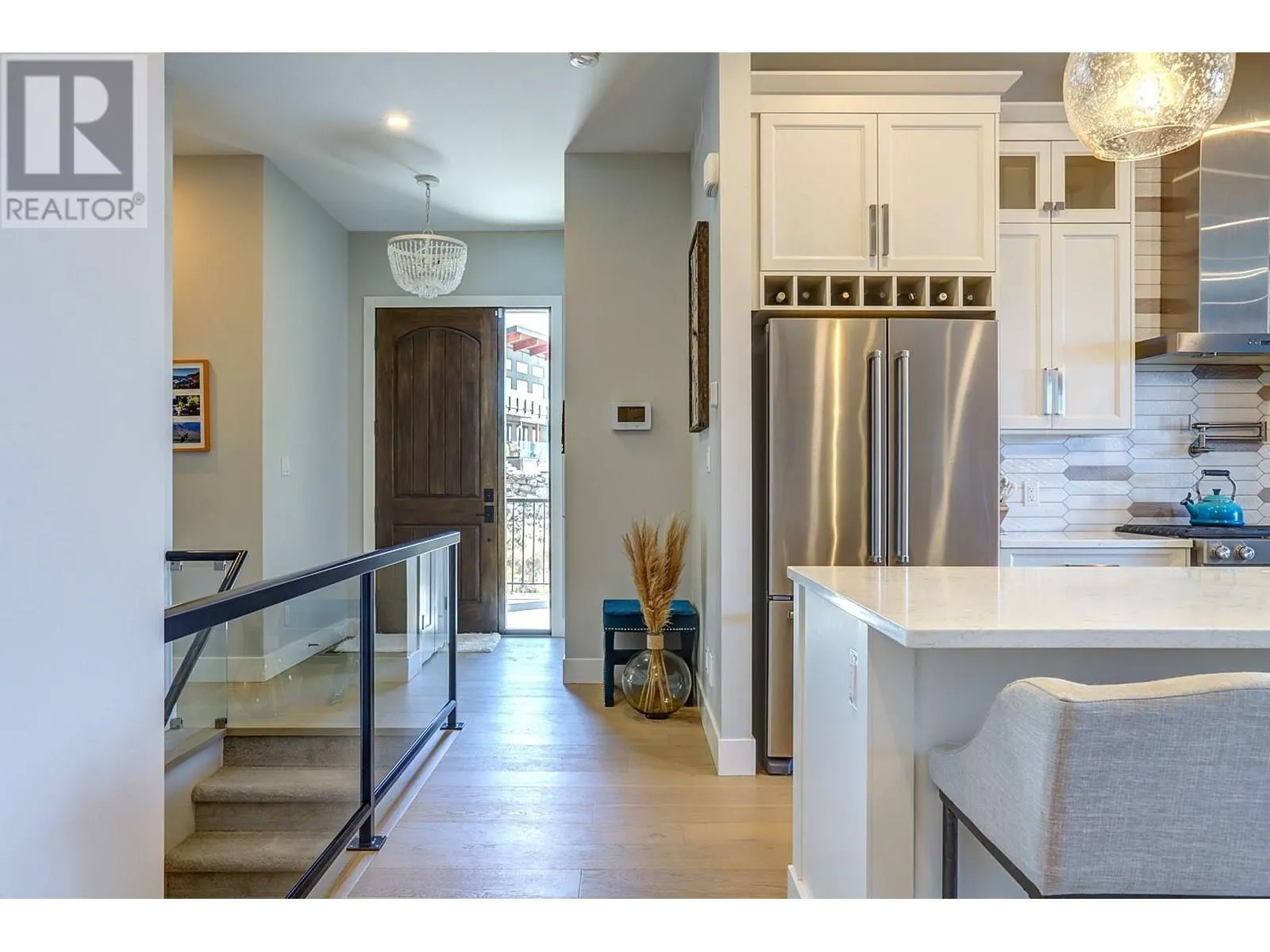 7716 Okanagan Hills Boulevard Unit# 2