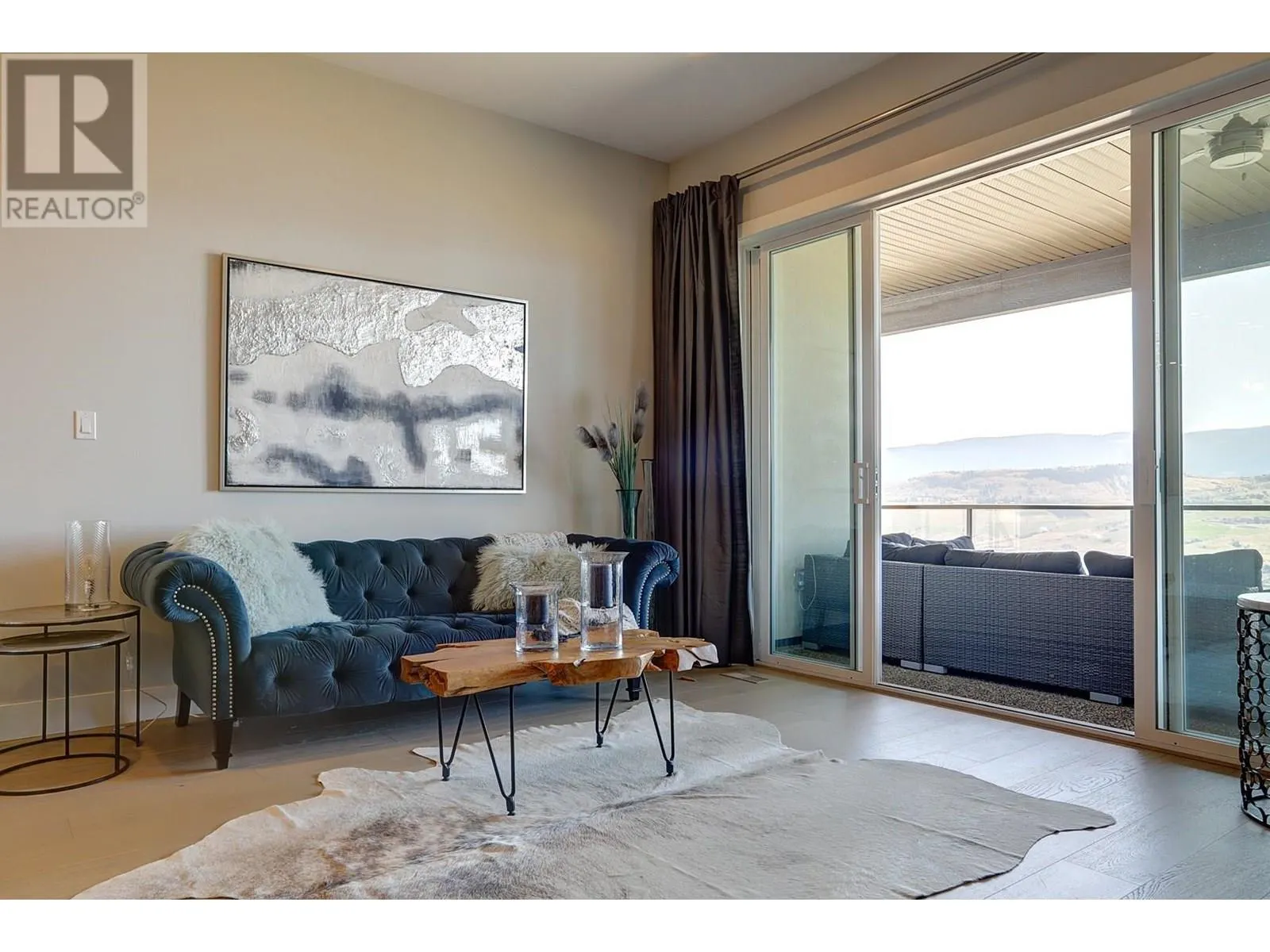 7716 Okanagan Hills Boulevard Unit# 2
