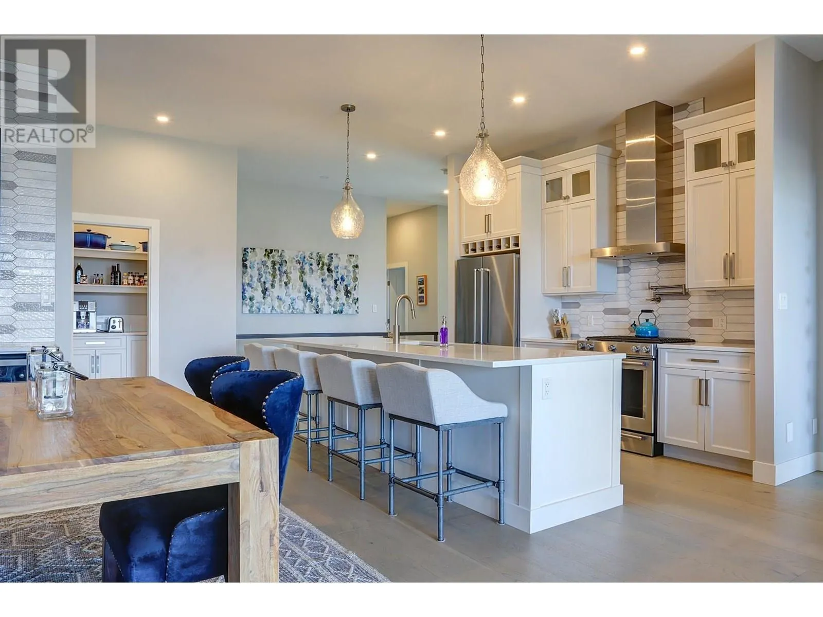 7716 Okanagan Hills Boulevard Unit# 2