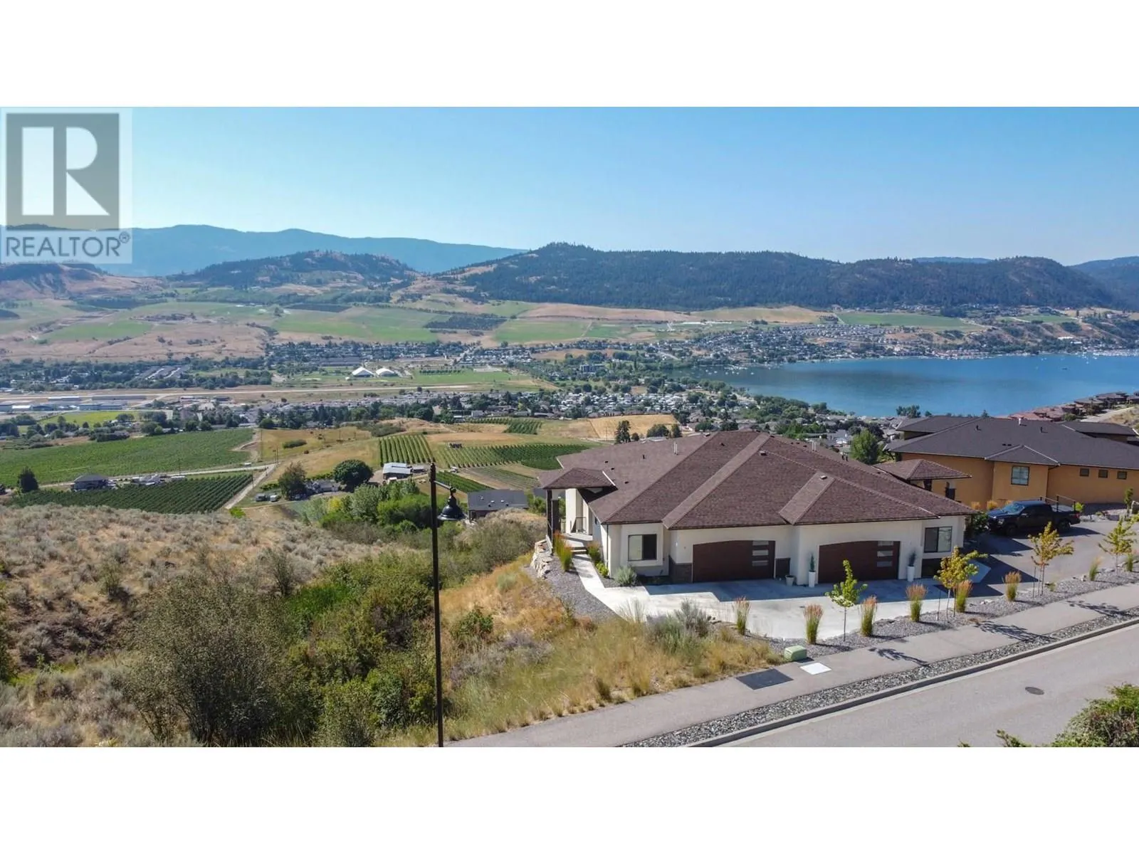 7716 Okanagan Hills Boulevard Unit# 2