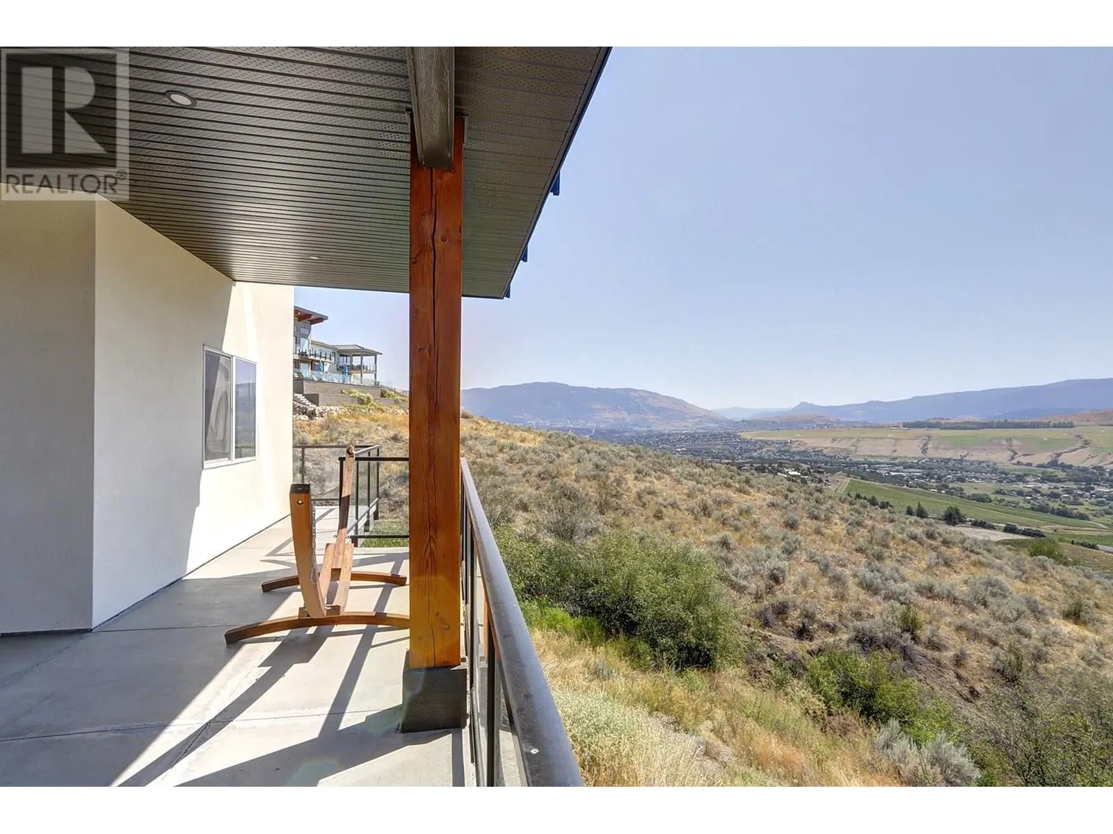 7716 Okanagan Hills Boulevard Unit# 2