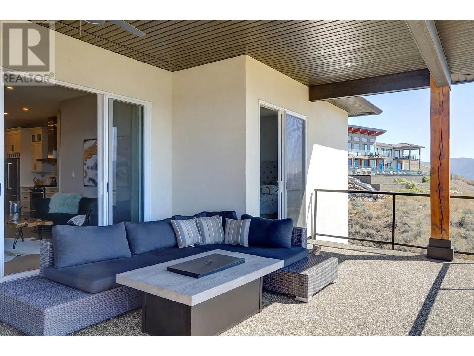 7716 Okanagan Hills Boulevard Unit# 2