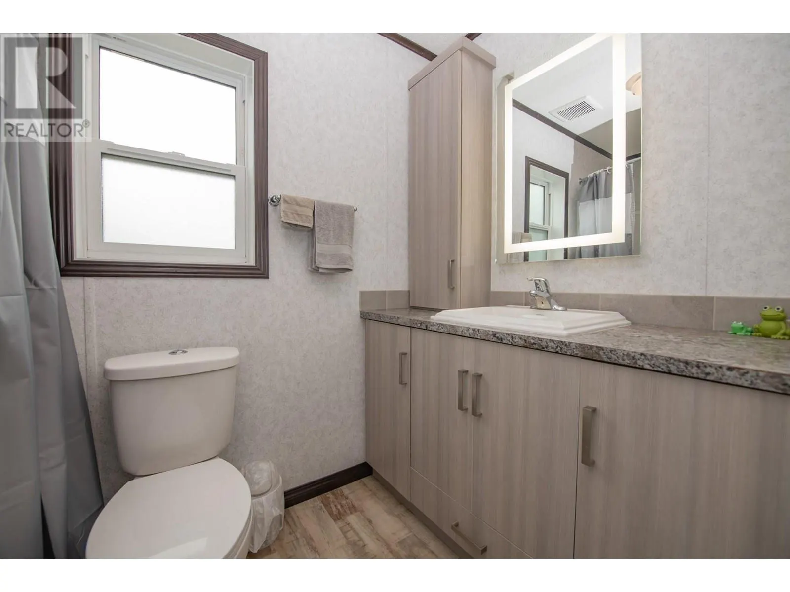 844 Hutley Road Unit# 6