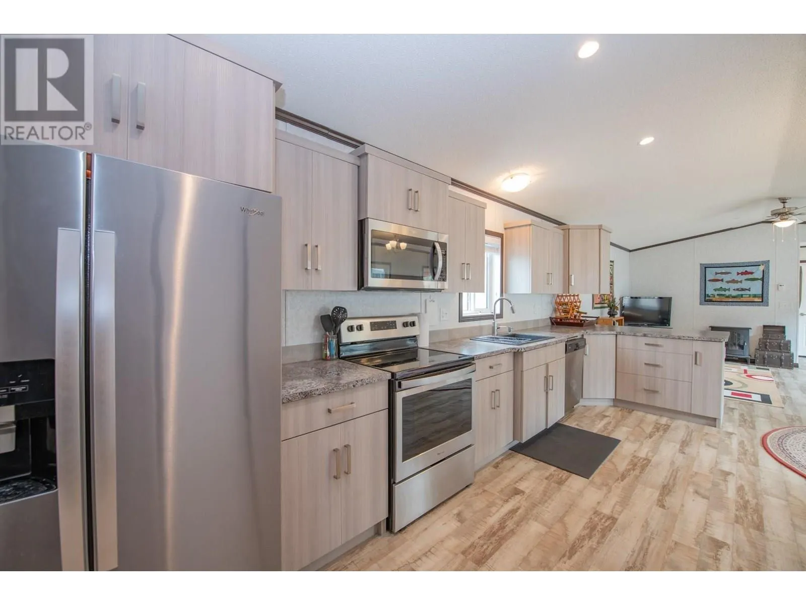 844 Hutley Road Unit# 6