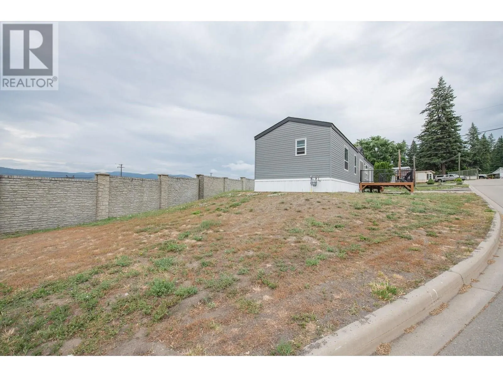 844 Hutley Road Unit# 6