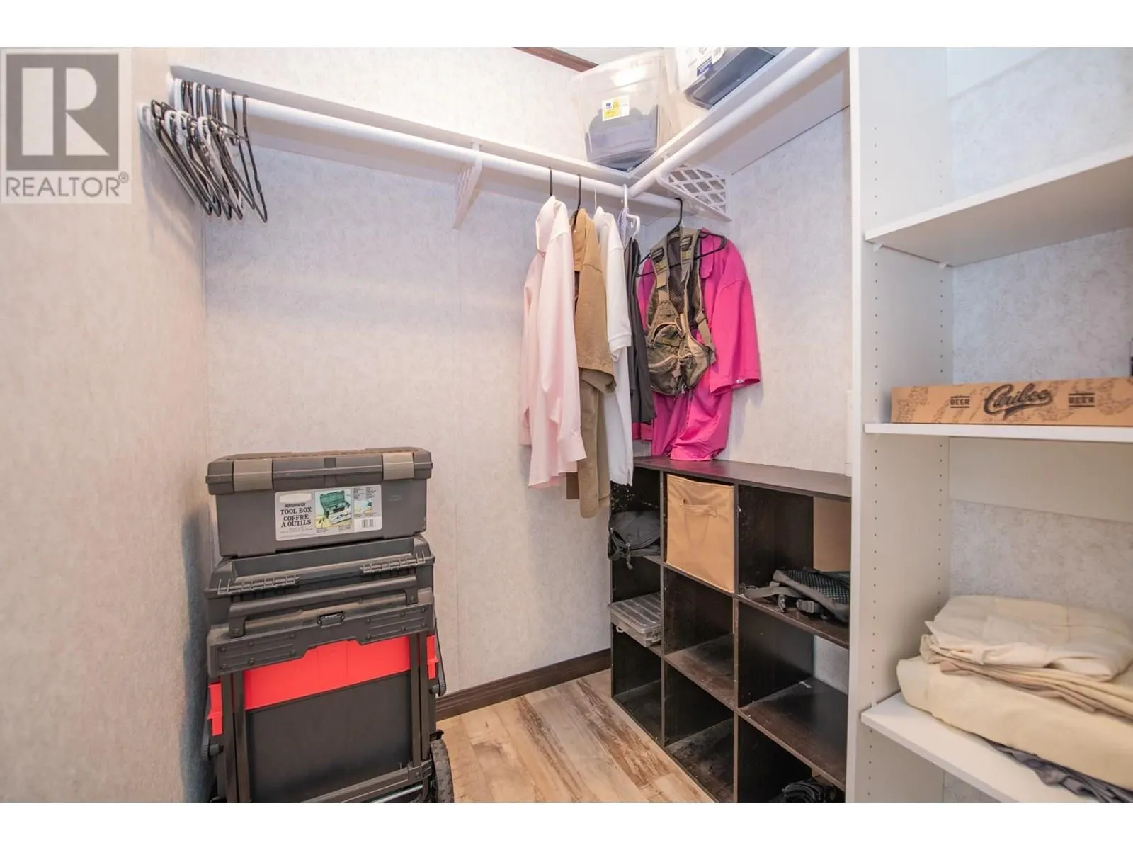 844 Hutley Road Unit# 6