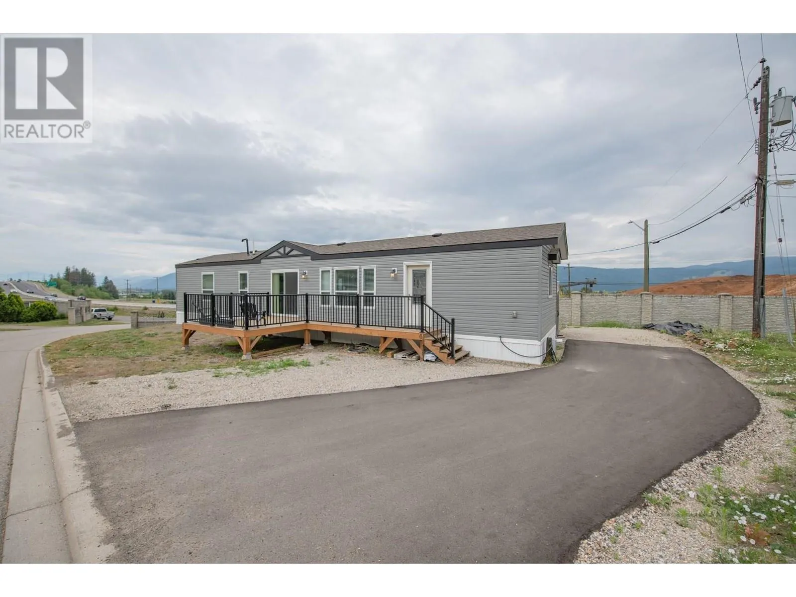 844 Hutley Road Unit# 6