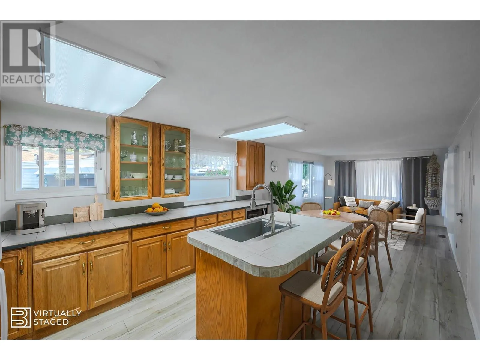 4505 McLean Creek Road Unit# E8