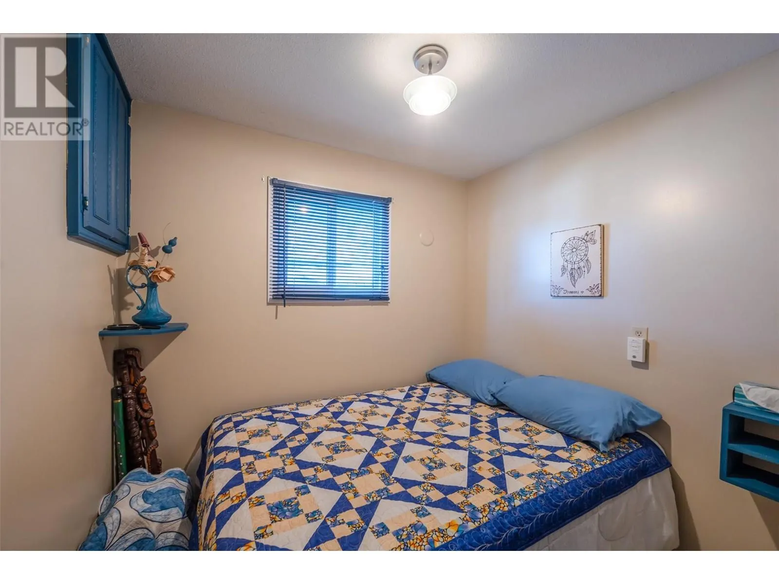 4505 McLean Creek Road Unit# E8