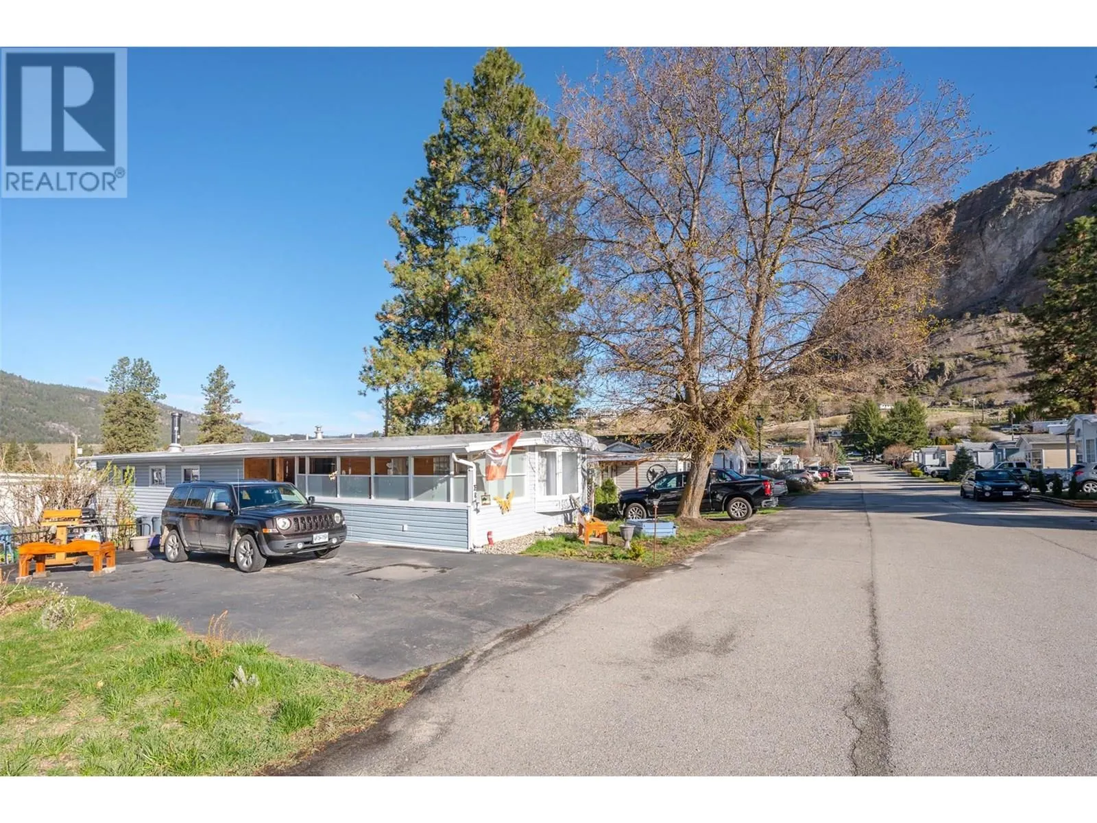 4505 McLean Creek Road Unit# E8