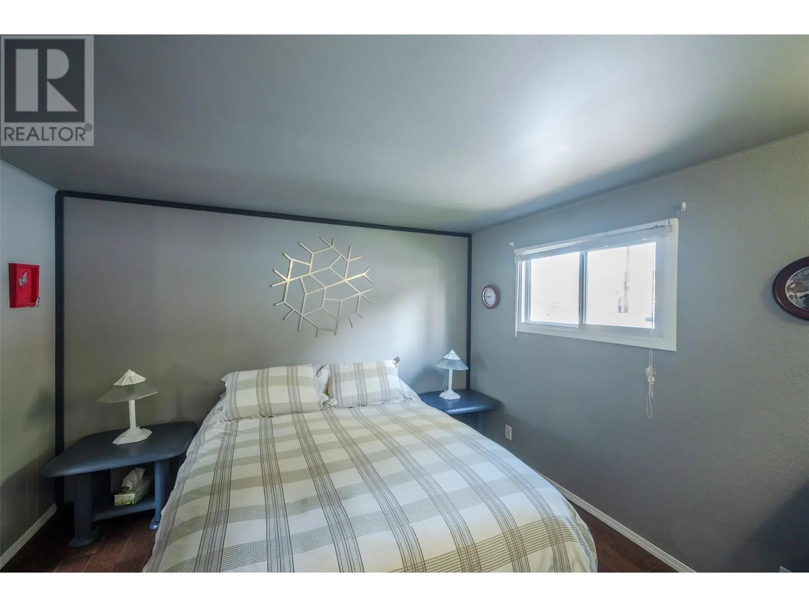 4505 McLean Creek Road Unit# E8