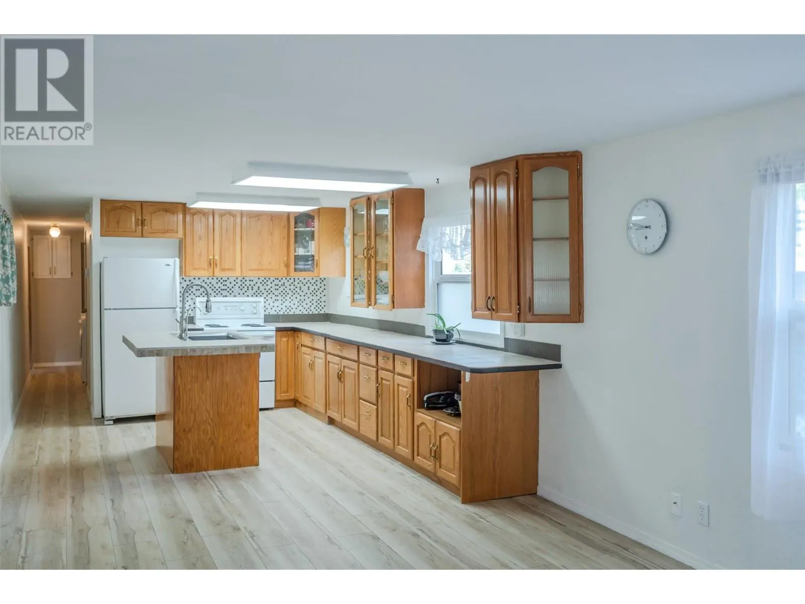 4505 McLean Creek Road Unit# E8