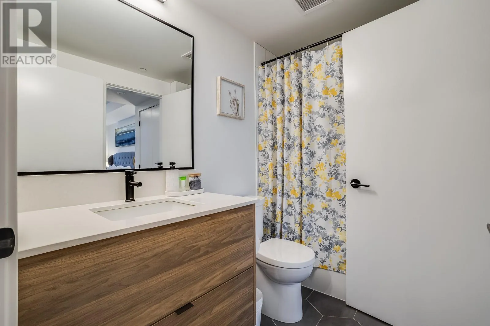 1471 St Paul Street Unit# 2203