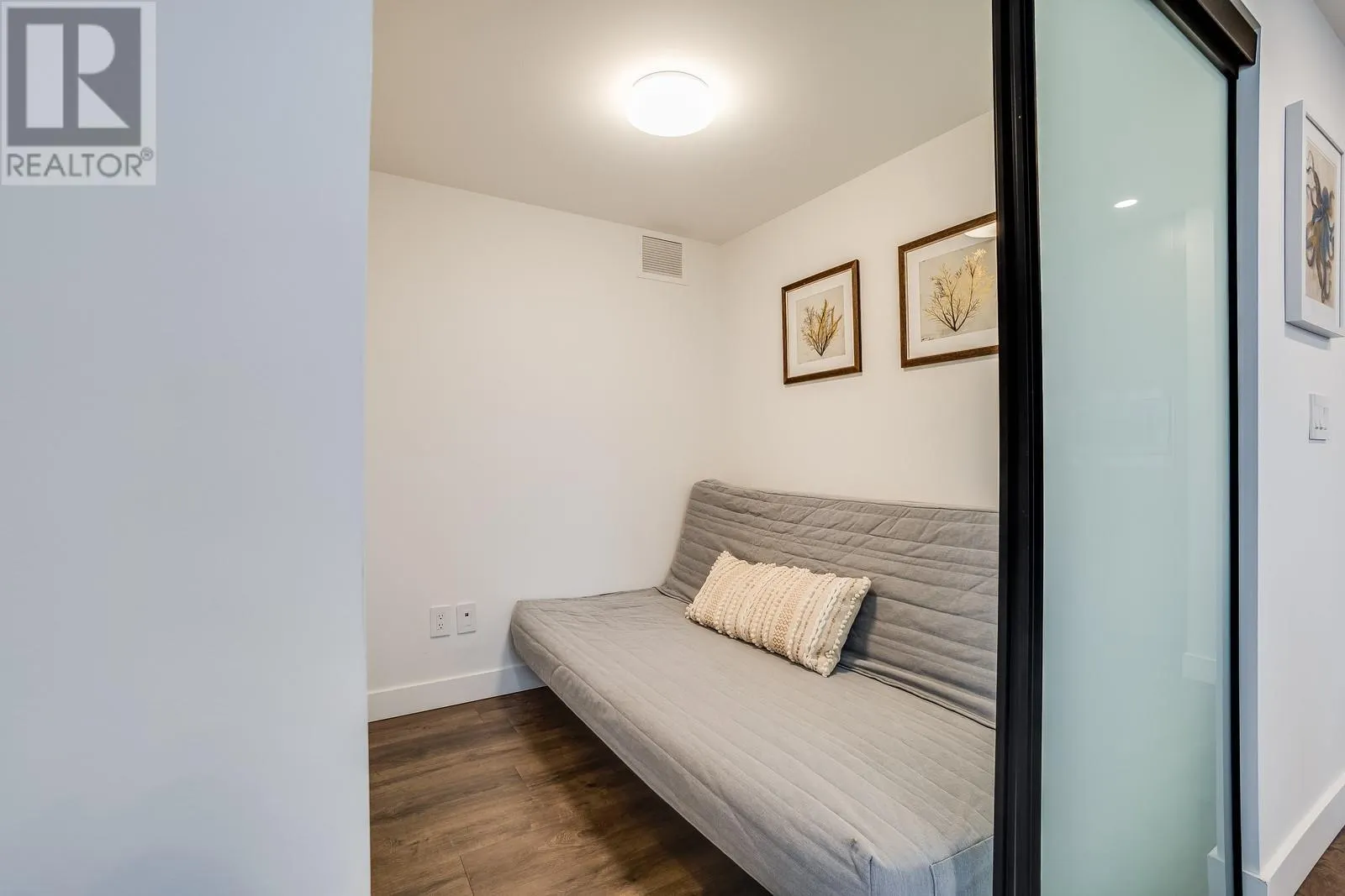 1471 St Paul Street Unit# 2203