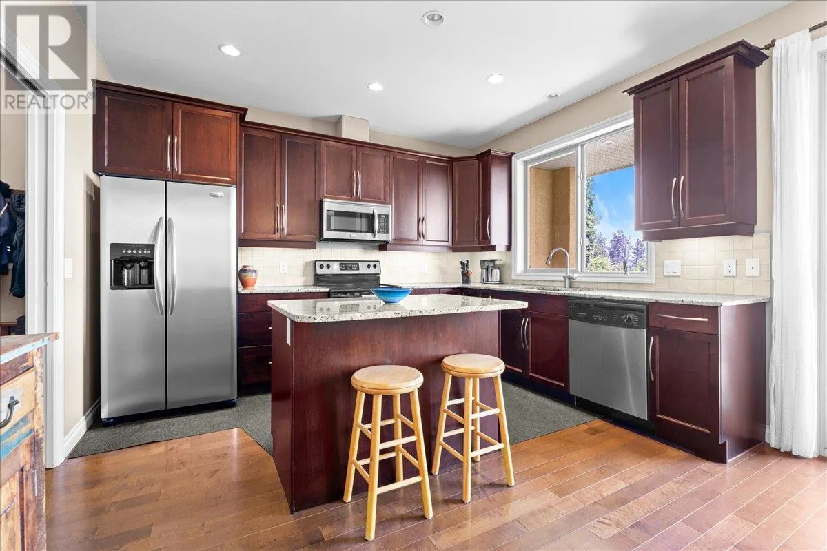 5165 Trepanier Bench Road Unit# 235