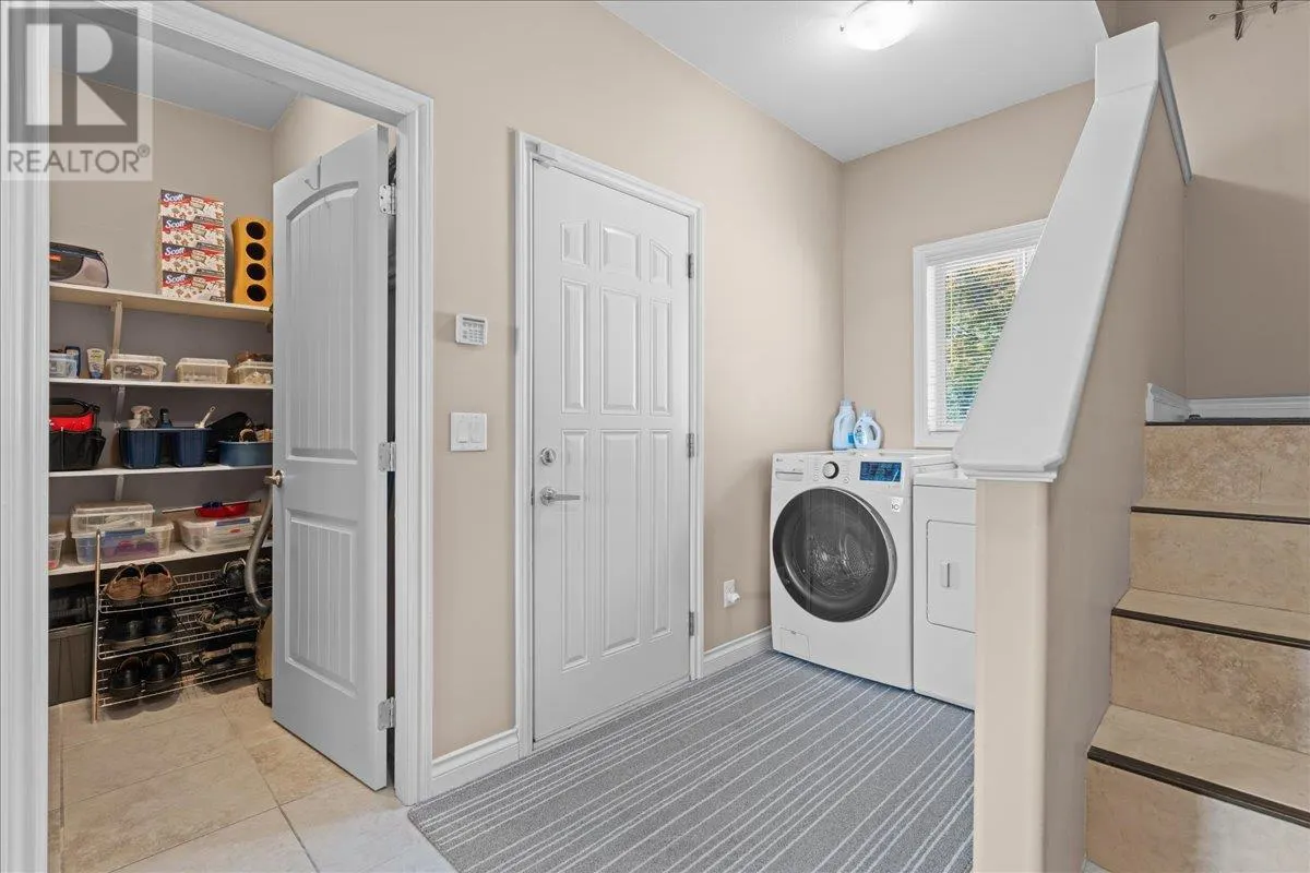 5165 Trepanier Bench Road Unit# 235