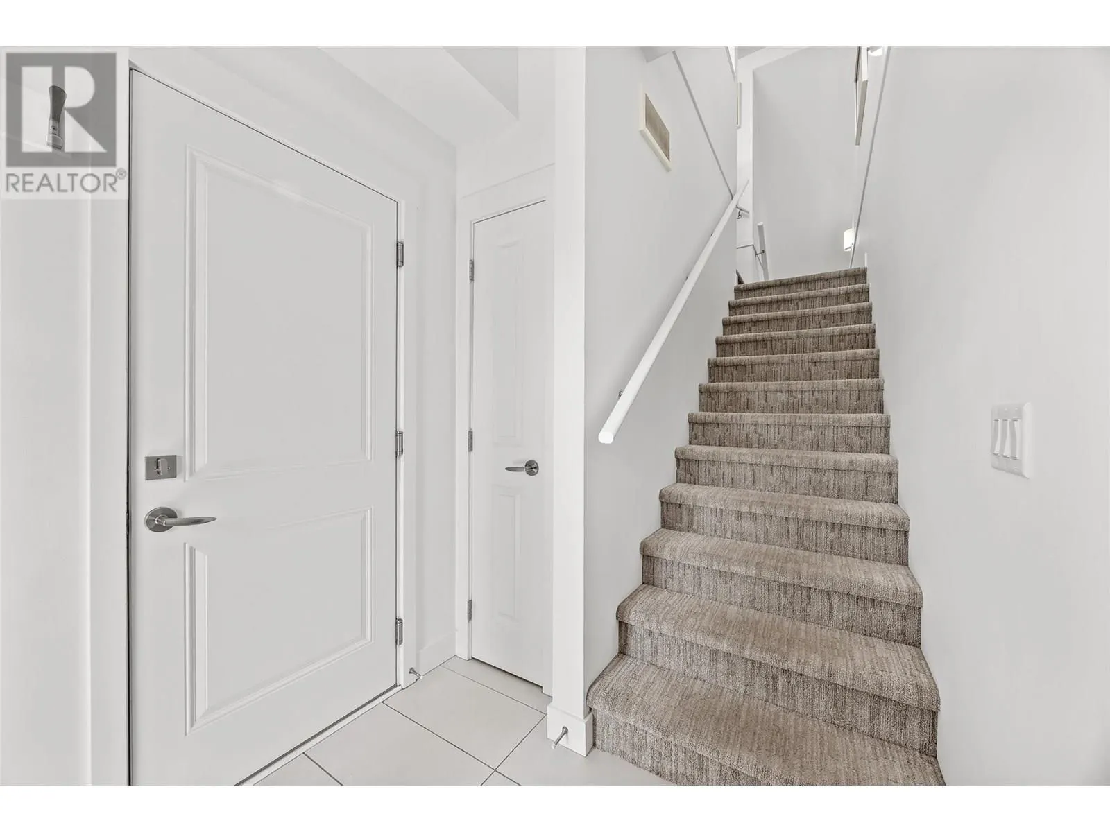 2490 Tuscany Drive Unit# 13
