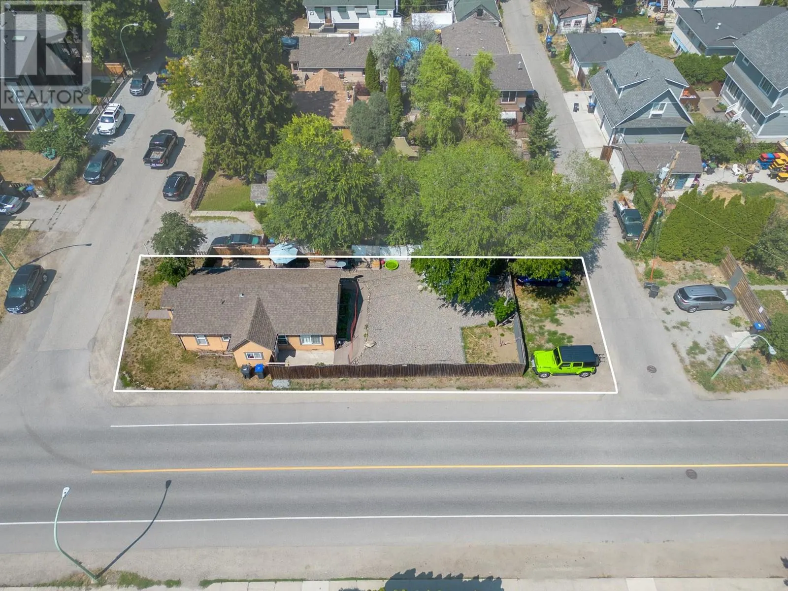 2293 Woodlawn Street