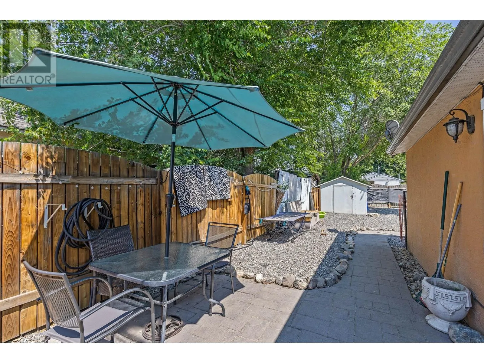2293 Woodlawn Street
