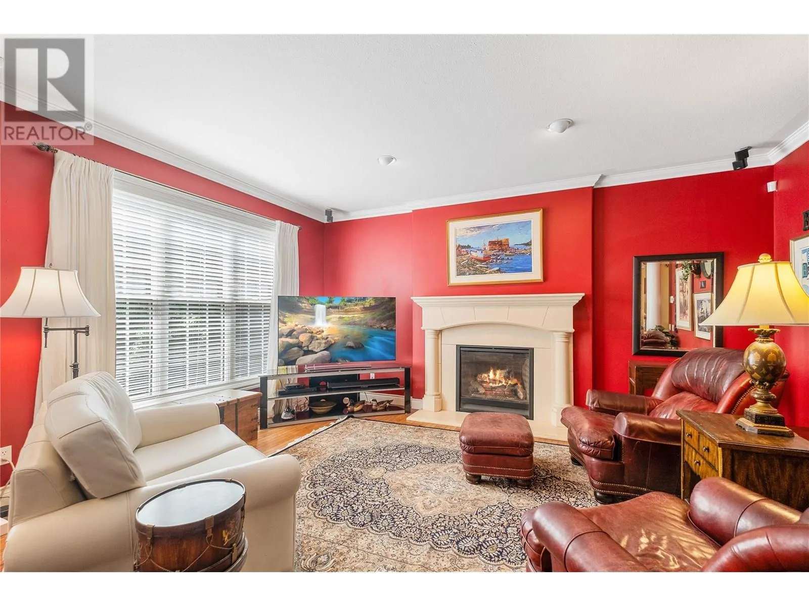 2087 Lillooet Court