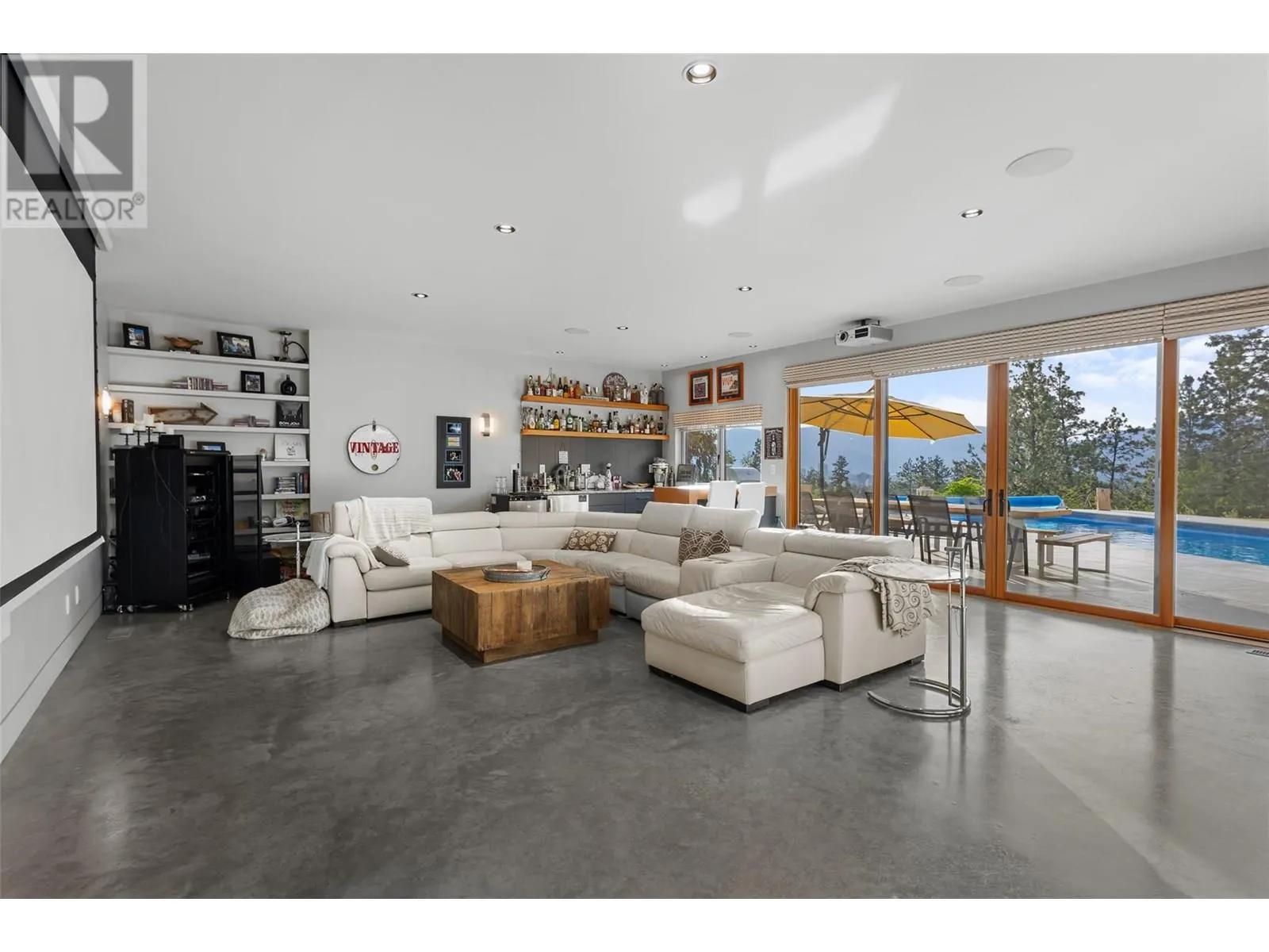3194 Dunster Road