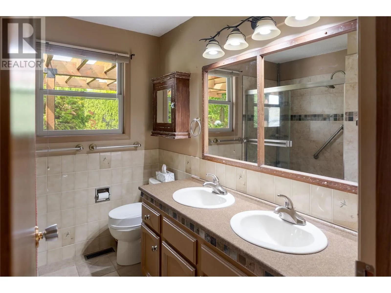 1048 ALLISON Place