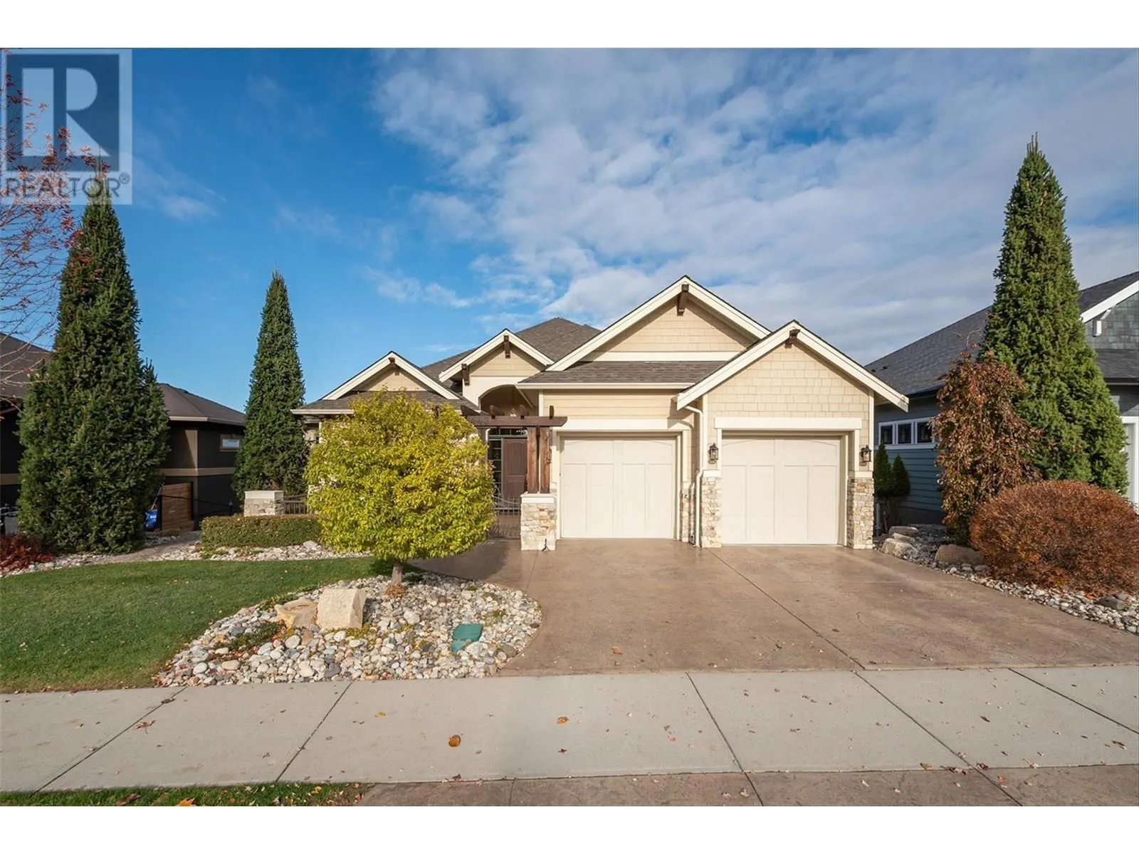 440 Lakepointe Drive
