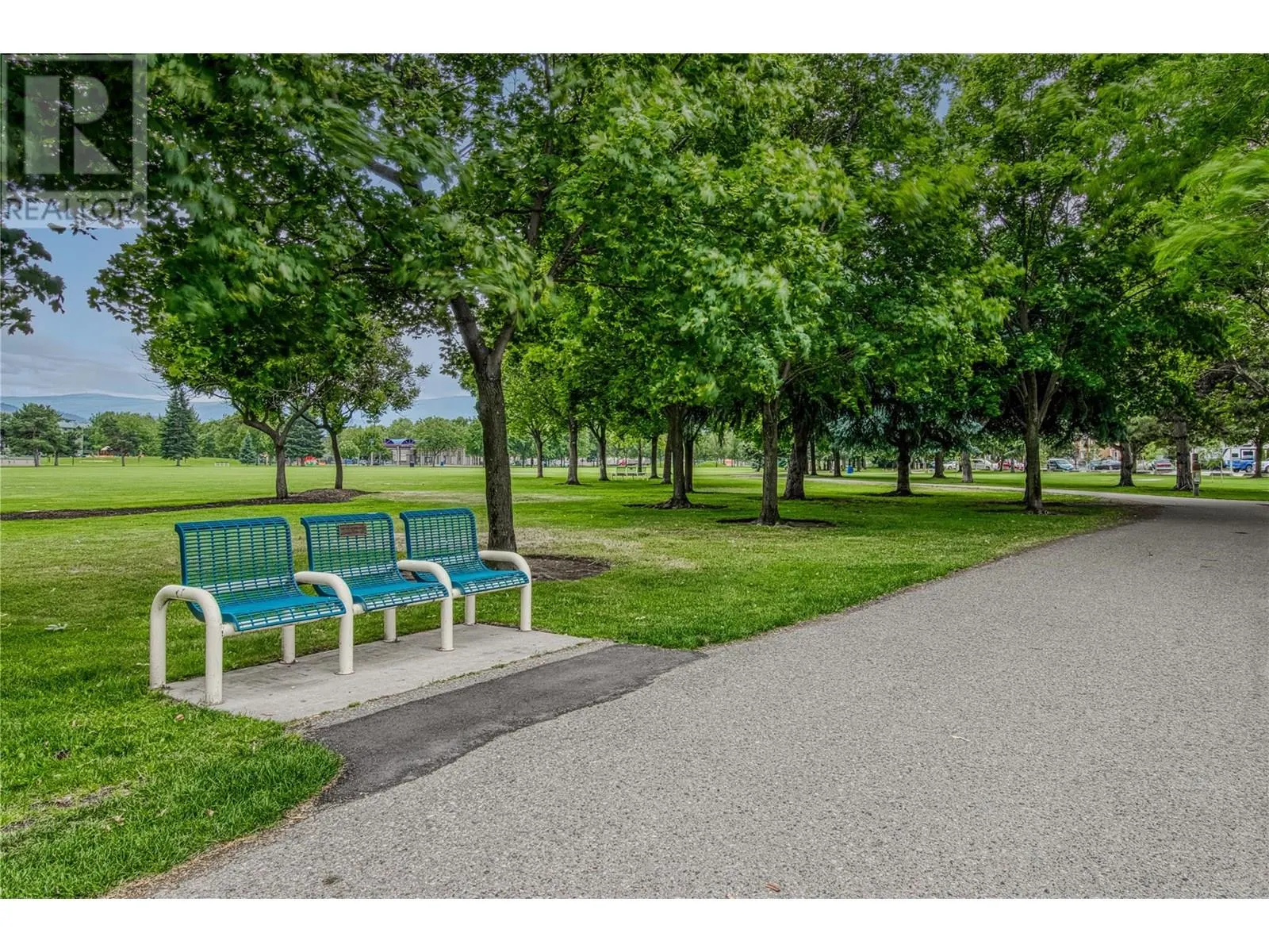 395 Franklyn Road Unit# 305