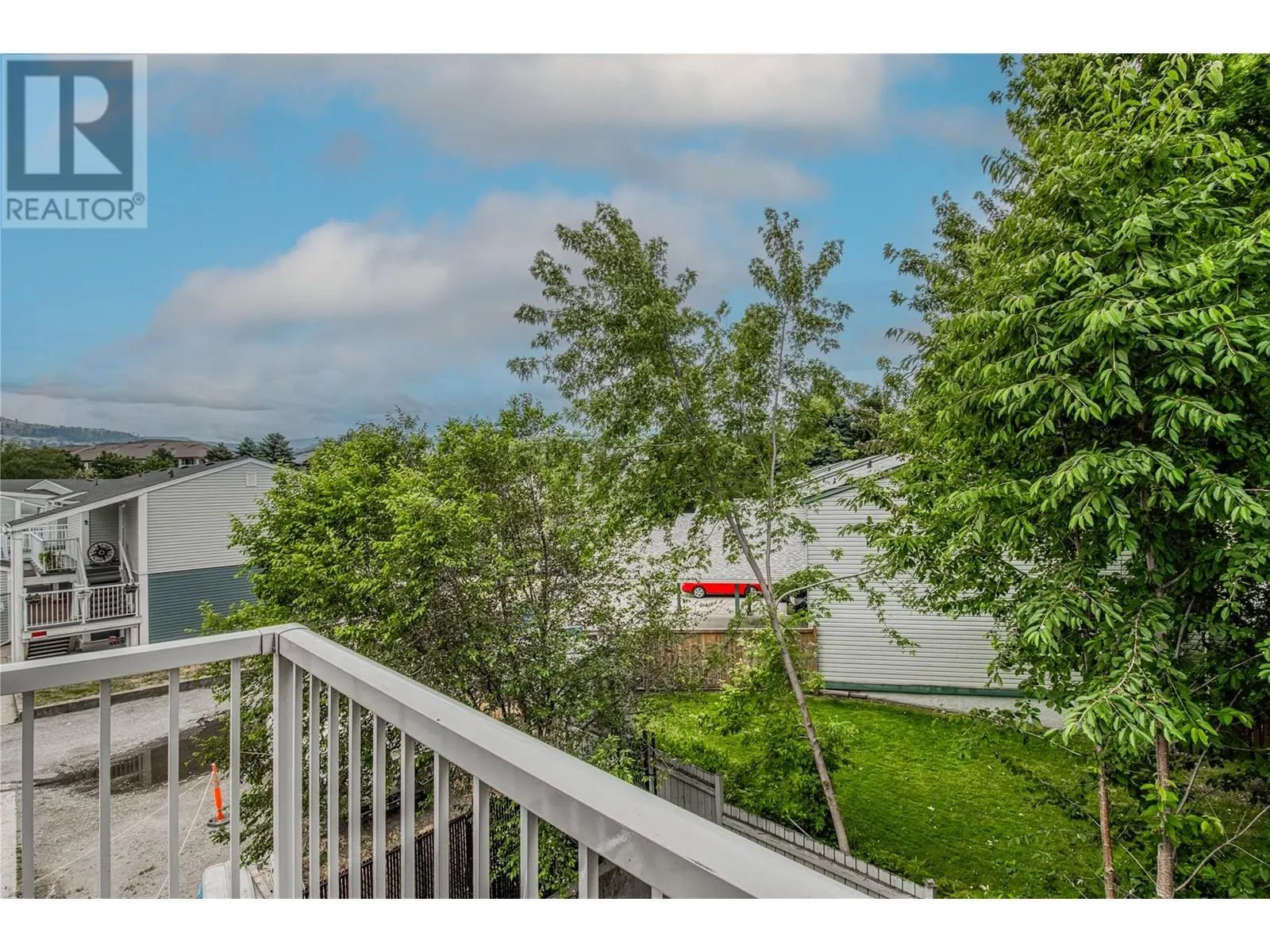 395 Franklyn Road Unit# 305