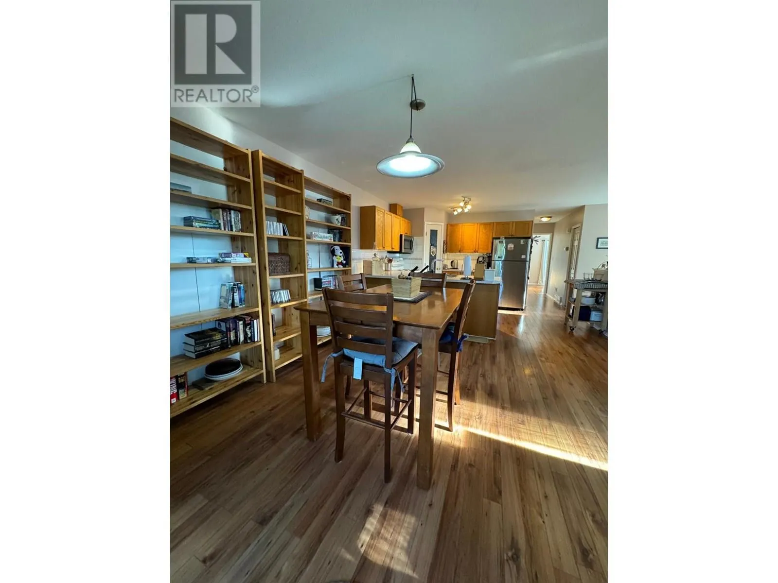 10A Wolf Crescent