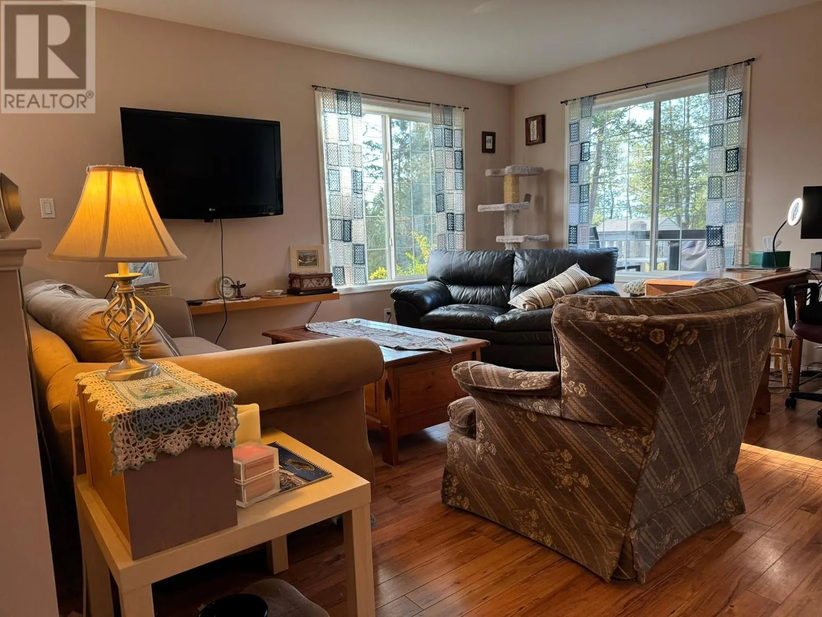 10A Wolf Crescent
