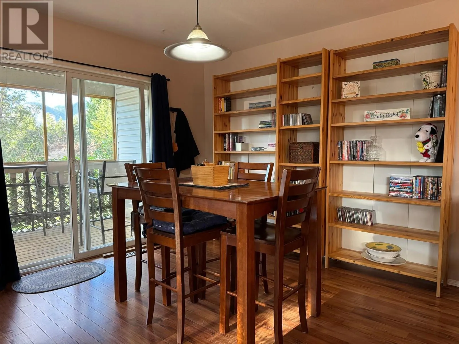 10A Wolf Crescent