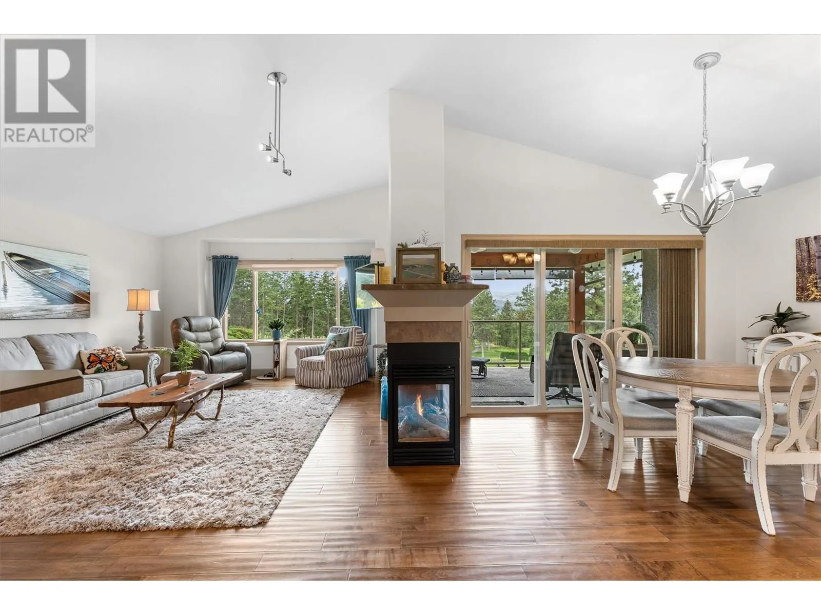 3428 Camelback Drive