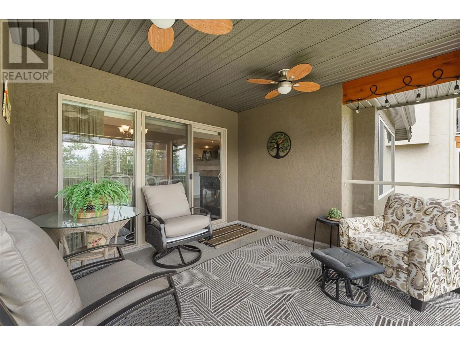 3428 Camelback Drive
