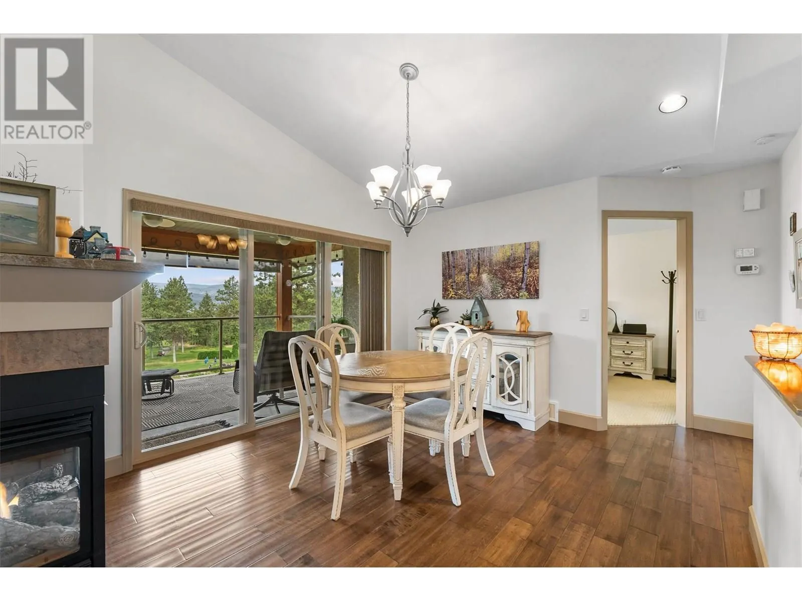 3428 Camelback Drive