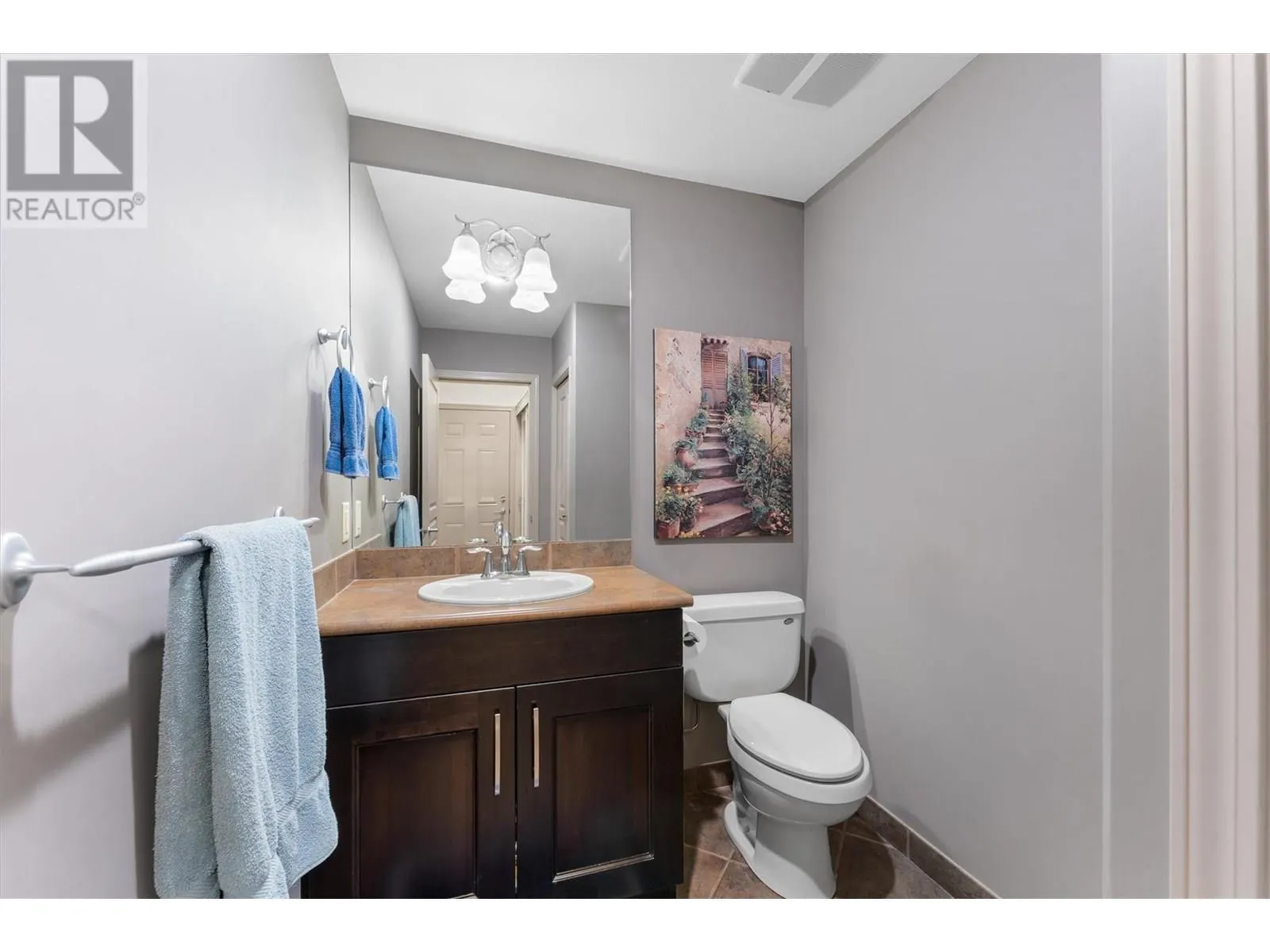 3428 Camelback Drive