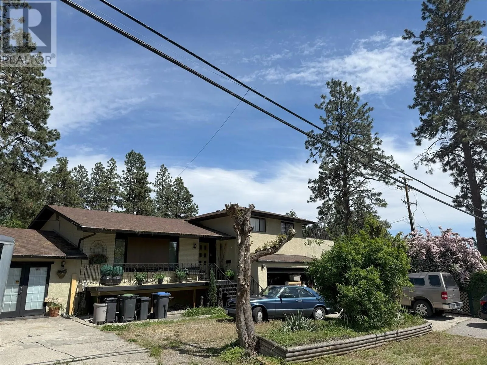 599 Clifton Road