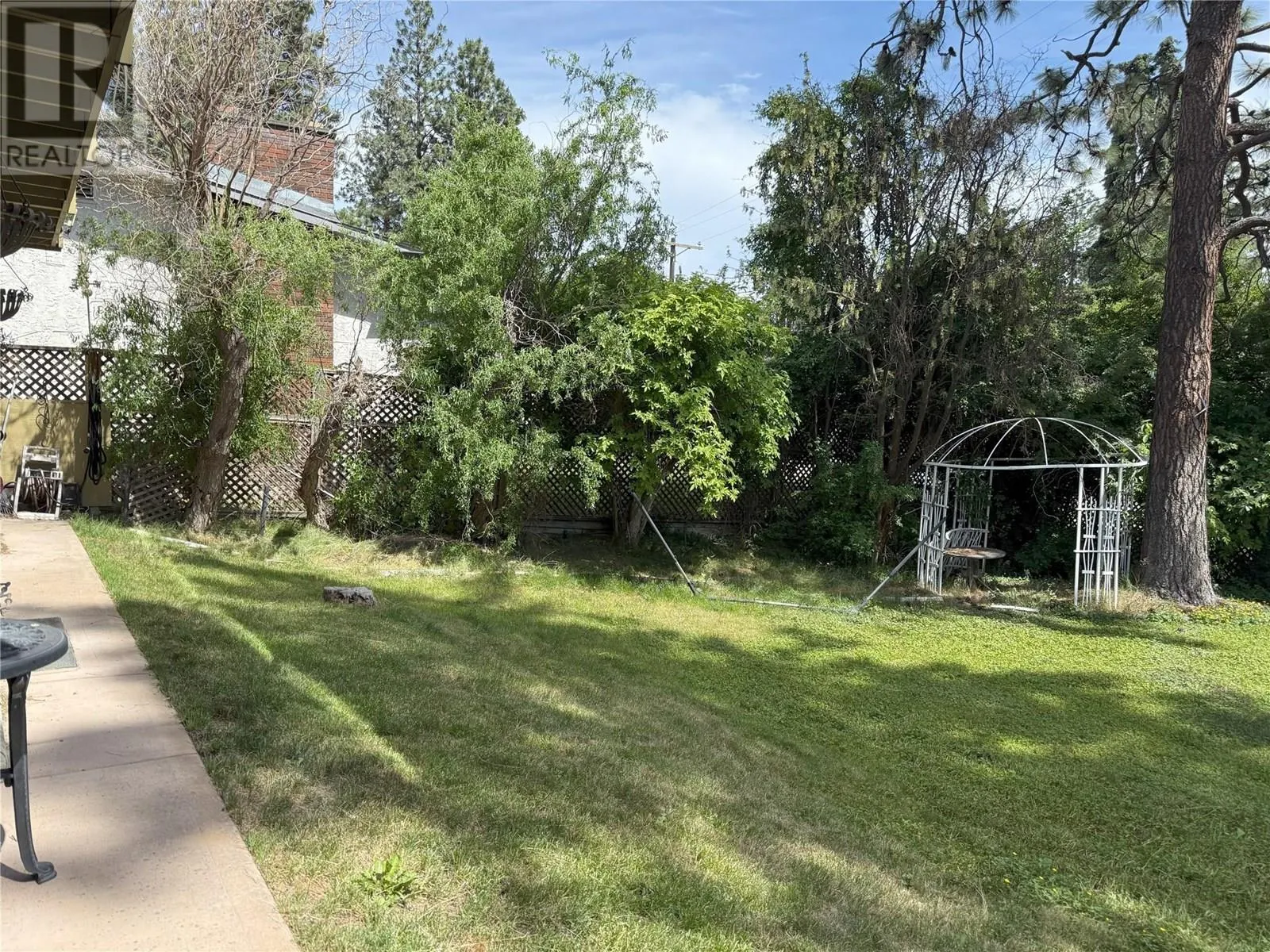 599 Clifton Road