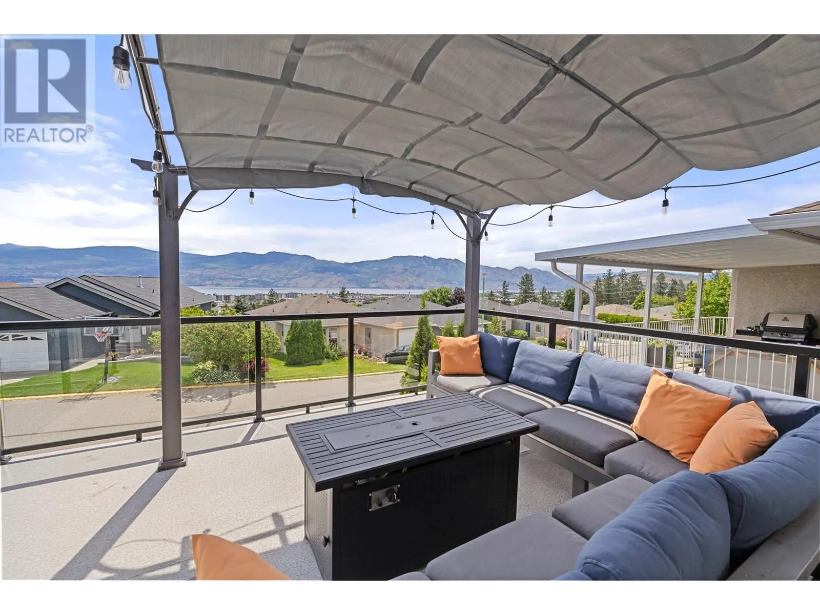 2440 Old Okanagan Highway Unit# 314