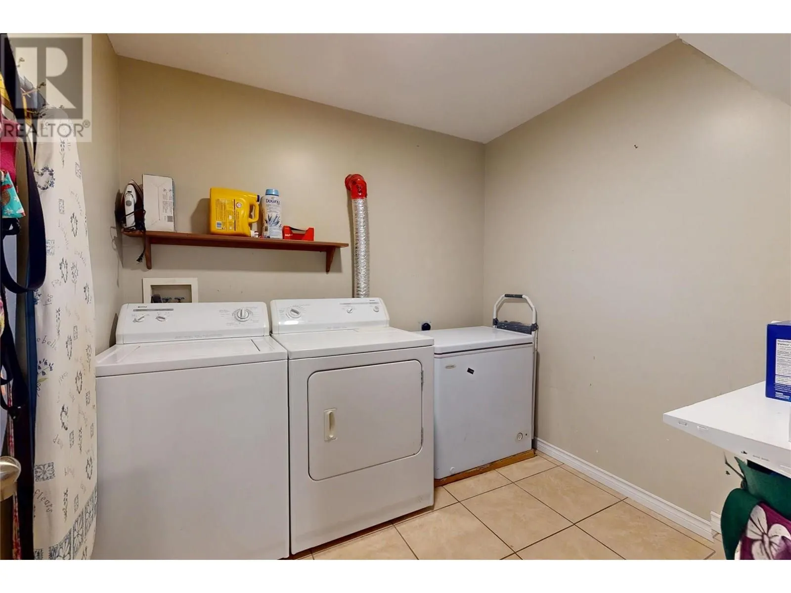 2440 Old Okanagan Highway Unit# 314