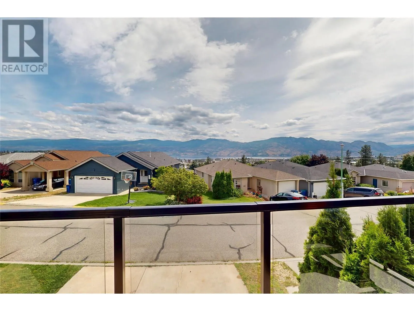 2440 Old Okanagan Highway Unit# 314