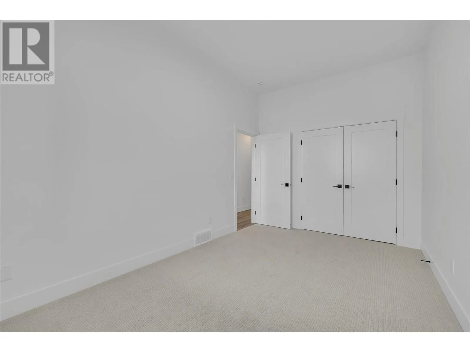 2835 Canyon Crest Drive Unit# 7