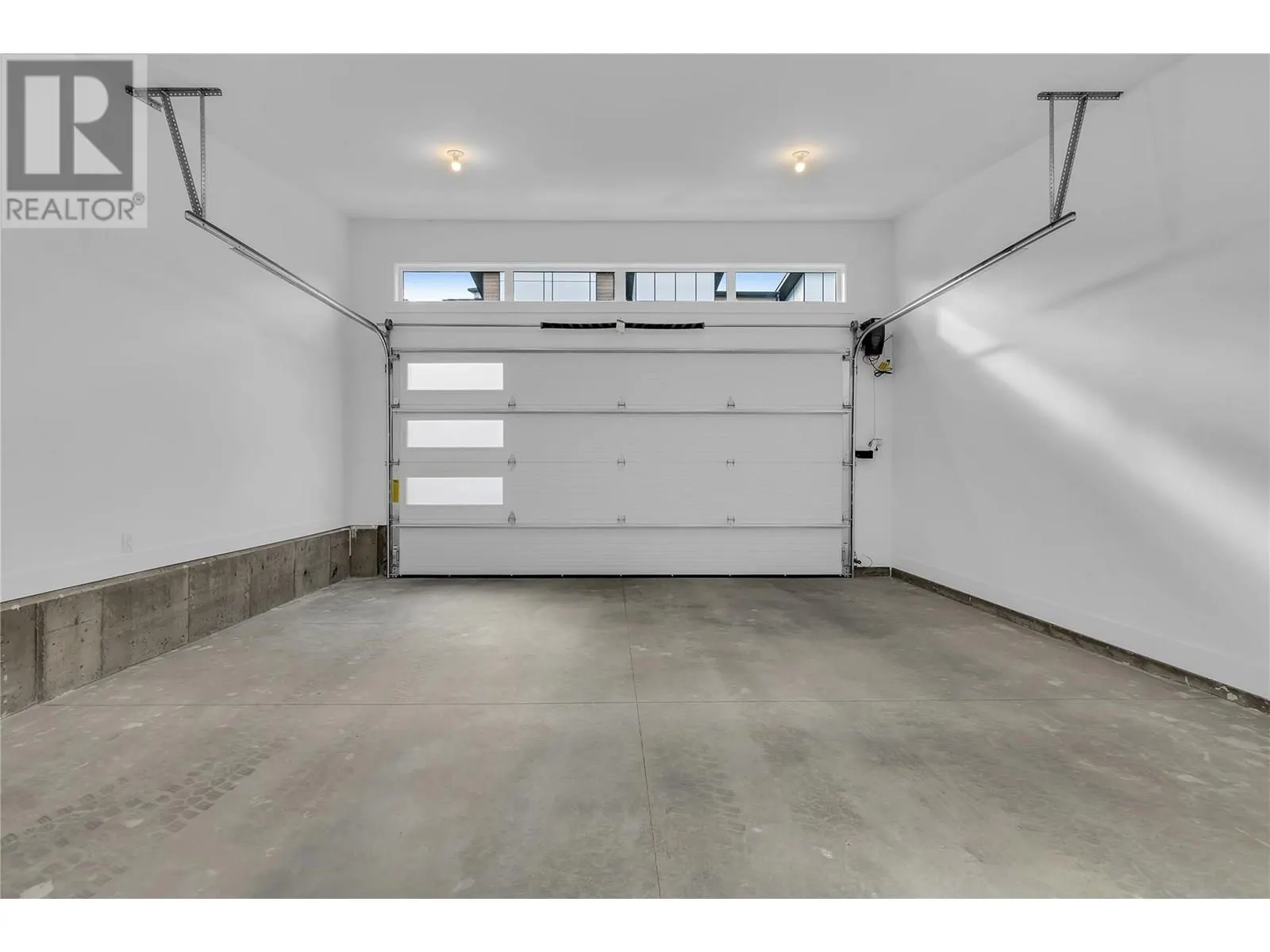 2835 Canyon Crest Drive Unit# 7
