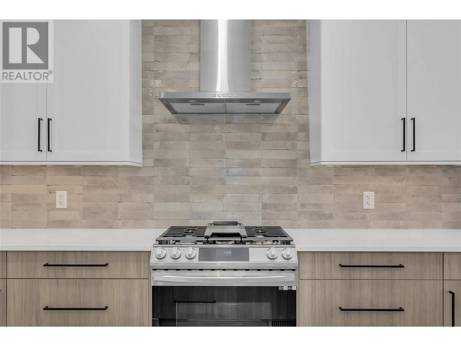 2835 Canyon Crest Drive Unit# 7
