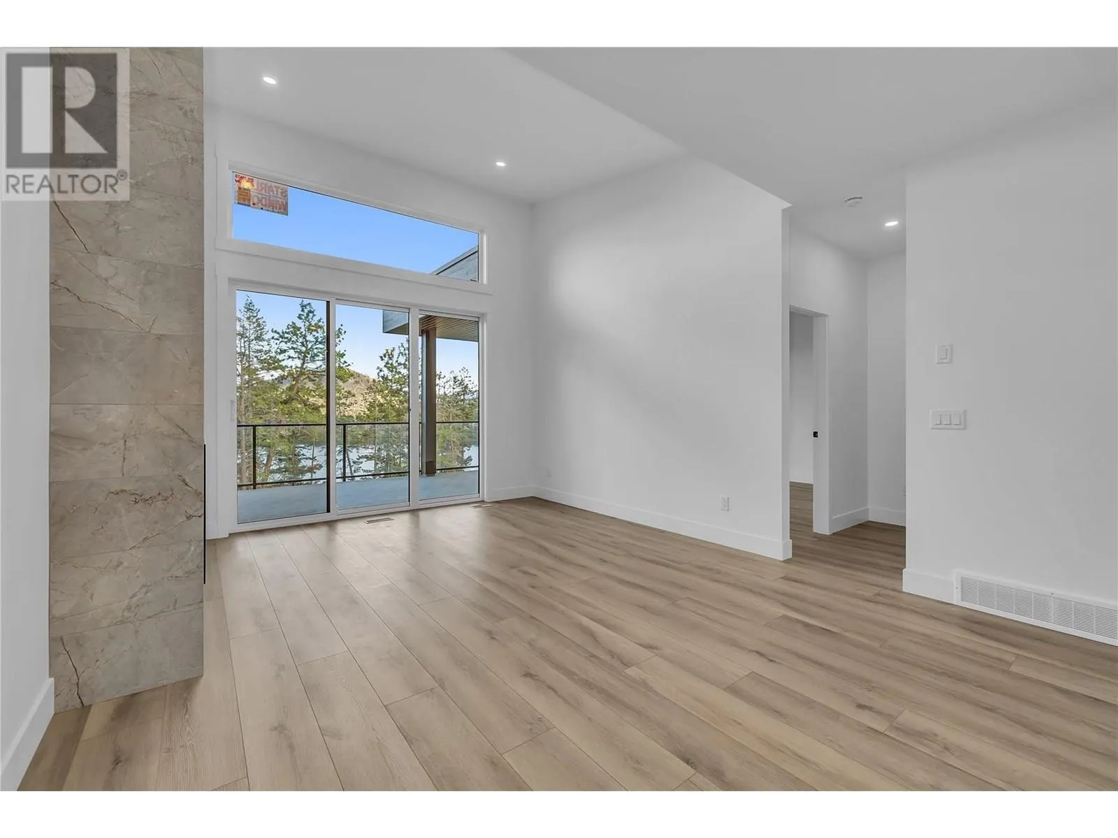 2835 Canyon Crest Drive Unit# 7