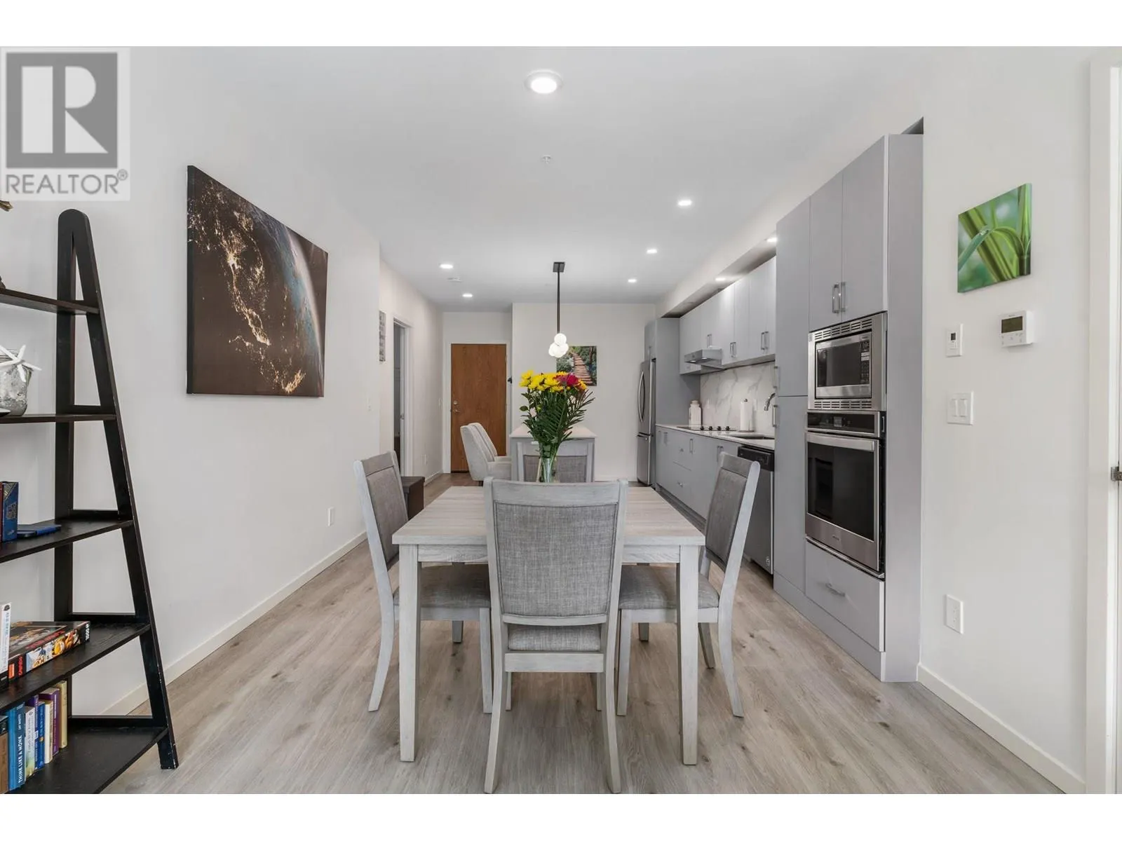 880 Saucier Avenue Unit# 207