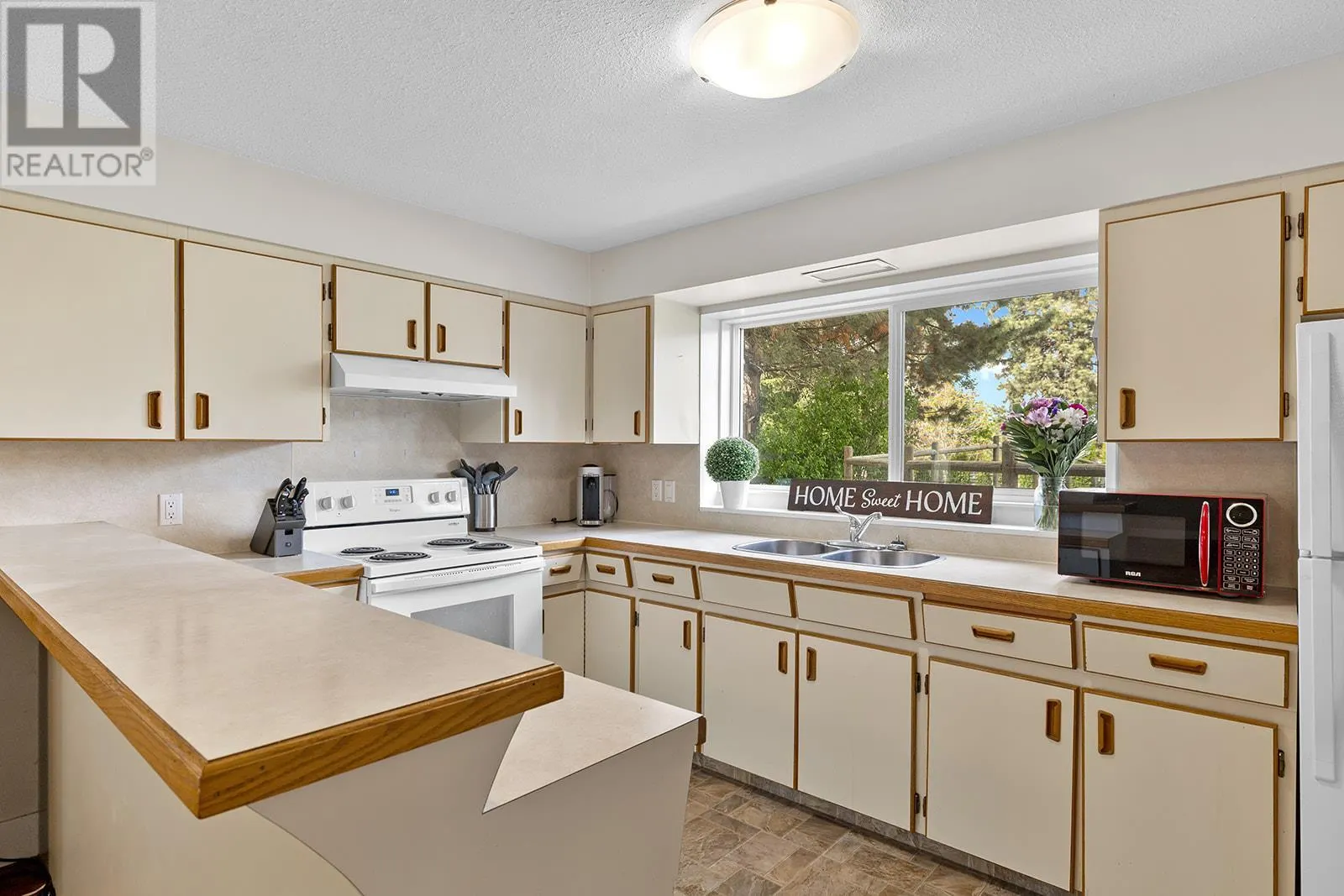 4139 Wallace Hill Road