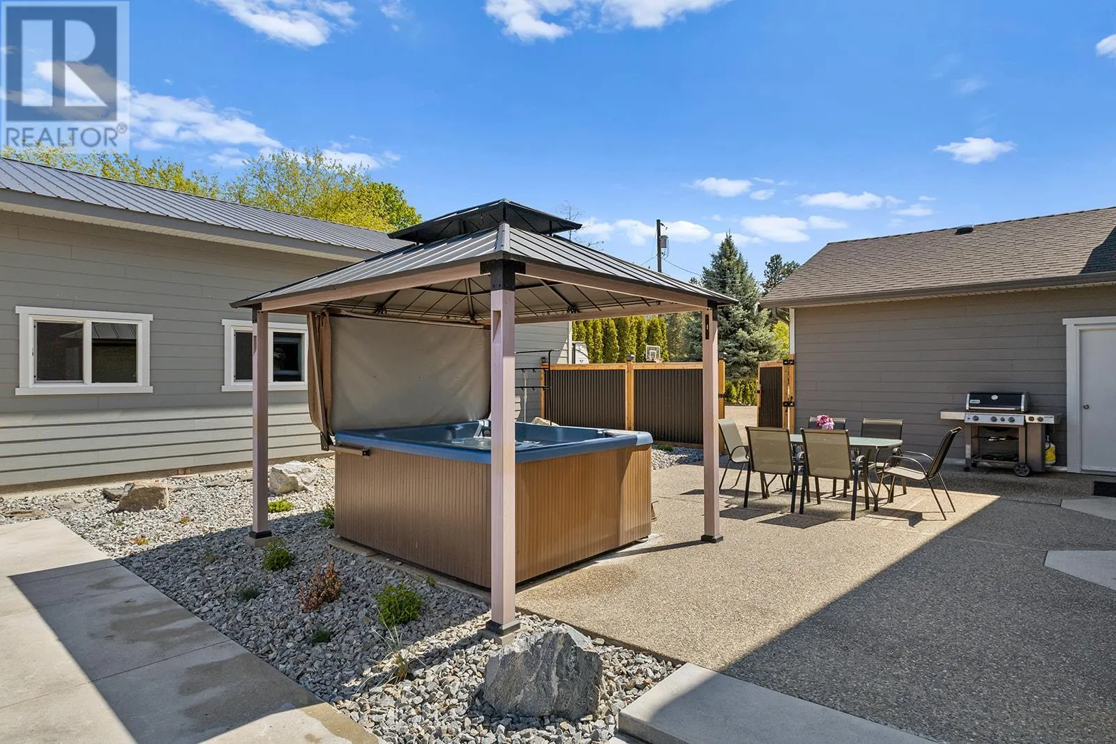 4139 Wallace Hill Road