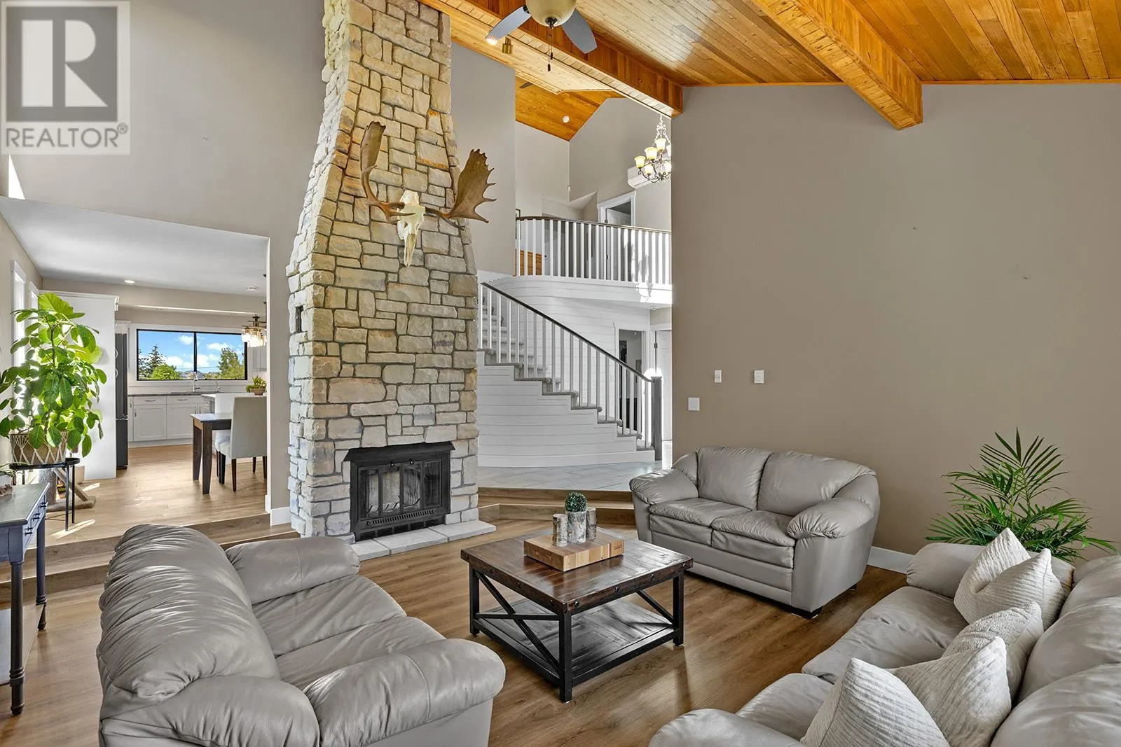 4139 Wallace Hill Road