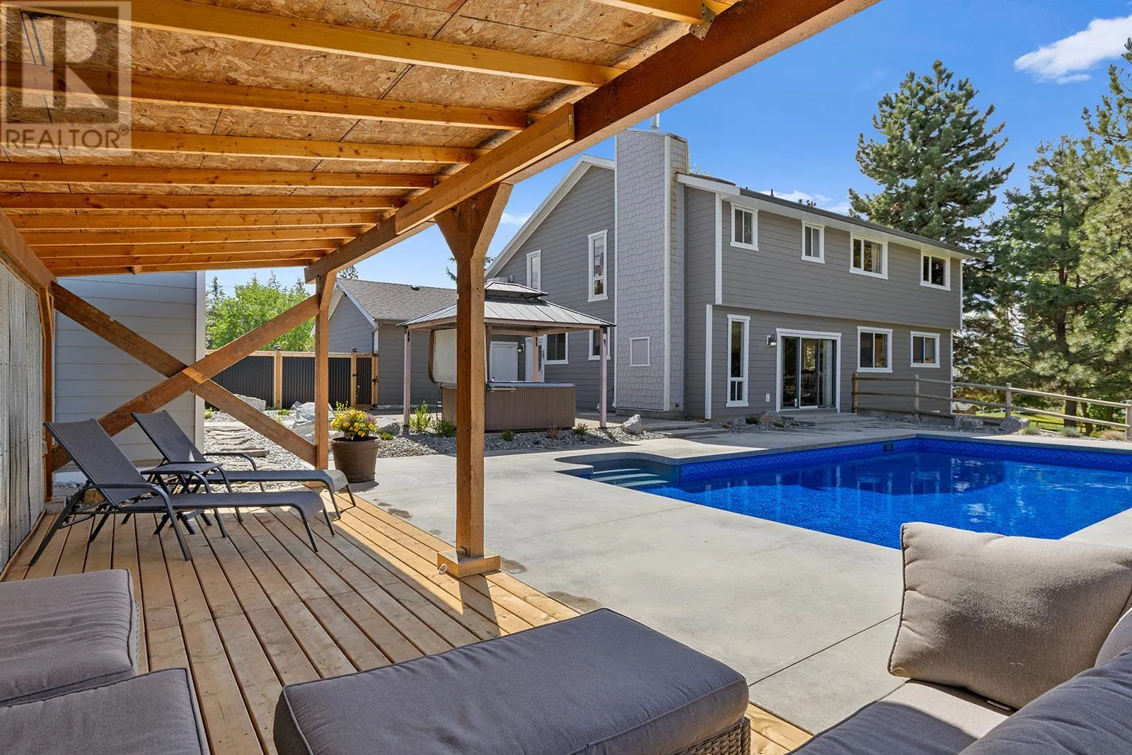4139 Wallace Hill Road